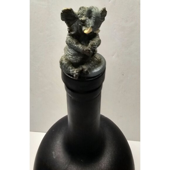 Hand-Painted African Safari Theme Bottle With Permament Decorative Elephant Stop - Picture 6 of 9